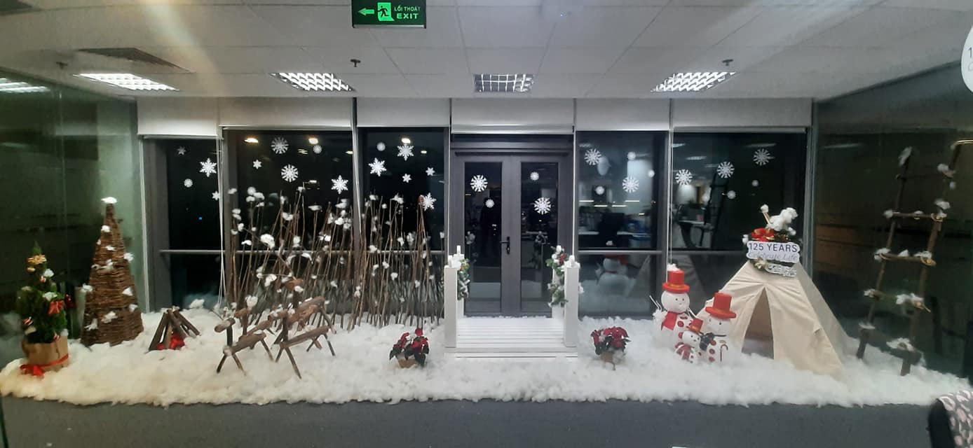 Decol văn phòng giáng sinh