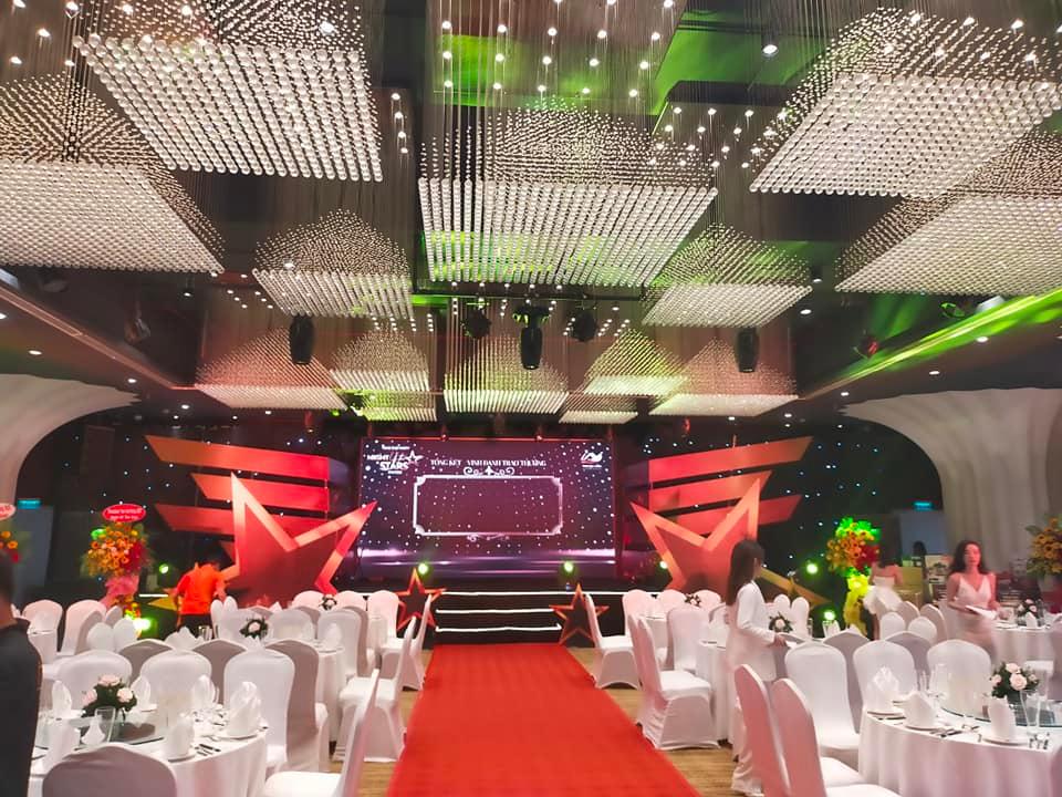 Sự kiện Tất Niên cuối năm 